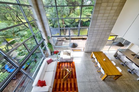 Photo of property in 21 Chamari Close, Titirangi, Auckland, 0604