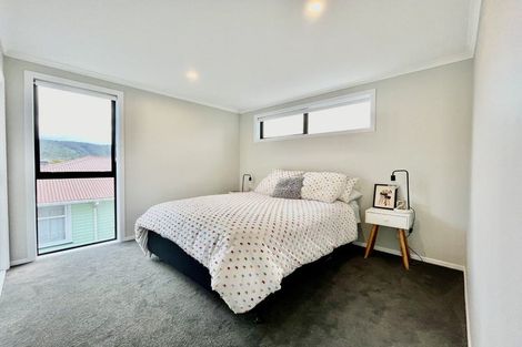 Photo of property in 9b Hinau Grove, Wainuiomata, Lower Hutt, 5014