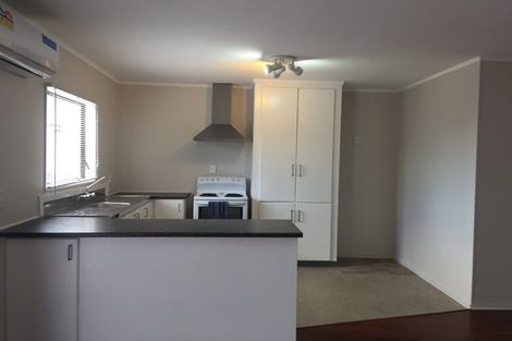 Photo of property in 103 Bruce Mclaren Road, Henderson, Auckland, 0612