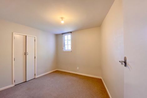 Photo of property in 34 Queens Drive, Kilbirnie, Wellington, 6022