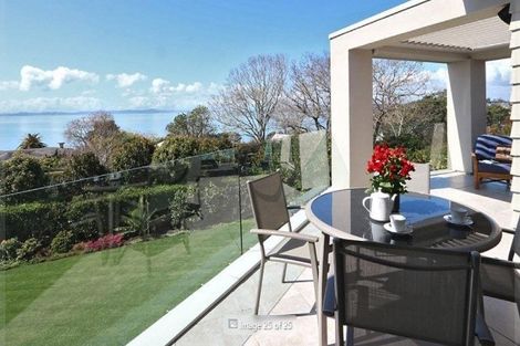 Photo of property in 1a Burford Place, Mellons Bay, Auckland, 2014