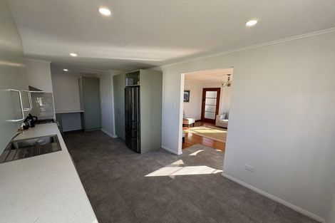 Photo of property in 30 Broadway Street, Martinborough, 5711