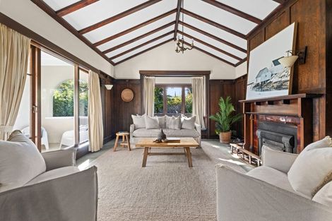 Photo of property in 112 Davis Street, Saint Leonards, Hastings, 4120