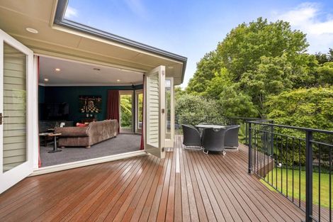 Photo of property in 19 Cremorne Avenue, Hokowhitu, Palmerston North, 4410