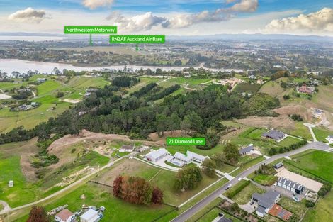 Photo of property in 21 Diamond Lane, Riverhead, 0793