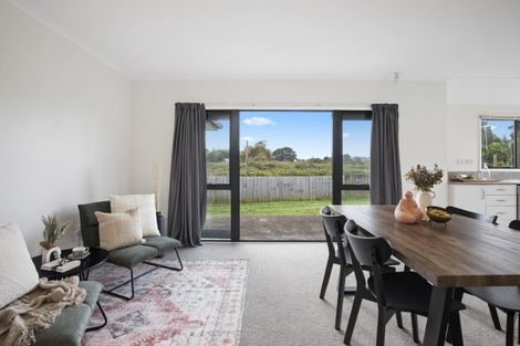 Photo of property in 19 Opawa Crescent, Favona, Auckland, 2024