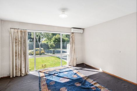 Photo of property in 2/4 West-watson Avenue, Hillmorton, Christchurch, 8025