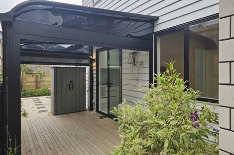 Photo of property in 5 Kate Duncan Drive, Swanson, Auckland, 0614