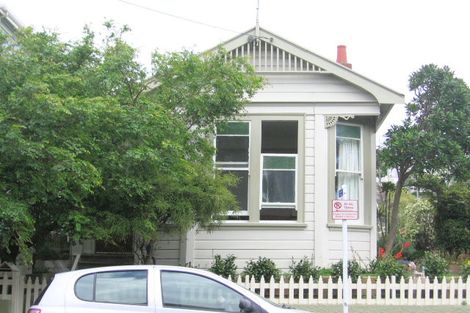 Photo of property in 174 Tasman Street, Mount Cook, Wellington, 6021