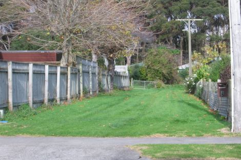 Photo of property in 8 Puriri Road, Waikanae, 5036