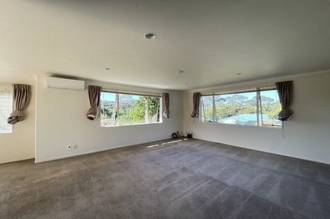 Photo of property in 83 Te Wharau Drive, Greenhithe, Auckland, 0632