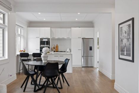 Photo of property in 11 Miro Street, Takaro, Palmerston North, 4410