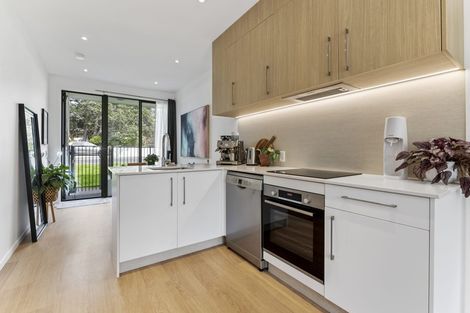 Photo of property in 5/445 Hibiscus Coast Highway, Orewa, 0931