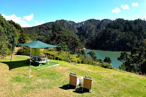 Photo of property in 19 Edith Ridge Road, Kawau Island, 0920