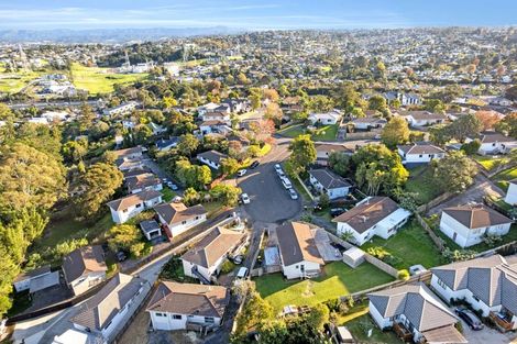 Photo of property in 6 Fernhaven Place, Massey, Auckland, 0614