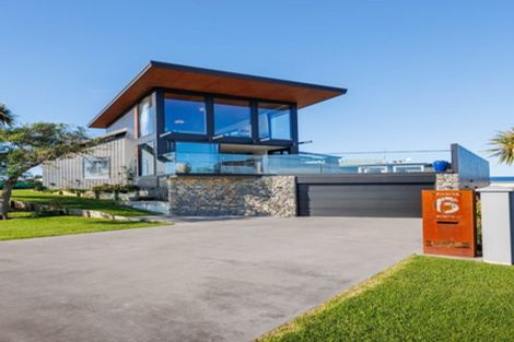 Photo of property in 6 Dawson Street, Foxton Beach, Foxton, 4815