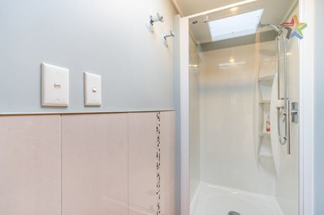 Photo of property in 81 Normandale Road, Normandale, Lower Hutt, 5010