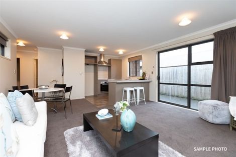 Photo of property in 108u4 Old Farm Road, Hamilton East, Hamilton, 3216