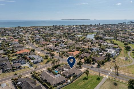 Photo of property in 82 Palm Beach Boulevard, Papamoa Beach, Papamoa, 3118