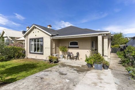 Photo of property in 18 Alma Street, Saint Kilda, Dunedin, 9012