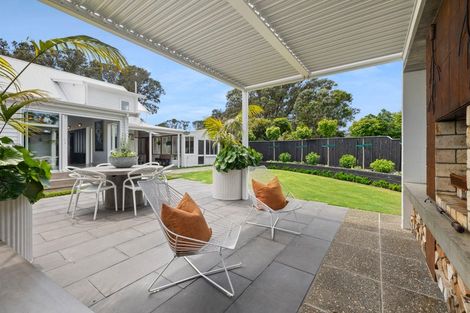 Photo of property in 132 Pendarves Street, New Plymouth, 4312