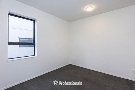 Photo of property in 65u3 Tiketike Way, Brooklyn, Wellington, 6021