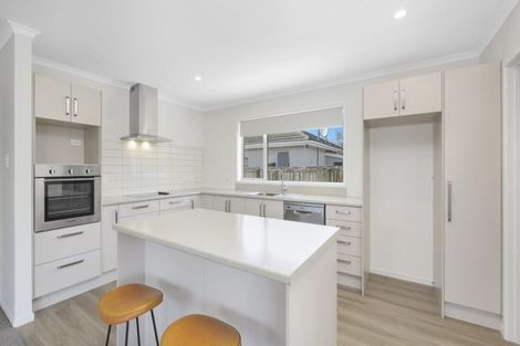 Photo of property in 76 Mackenzie Avenue, Woolston, Christchurch, 8023