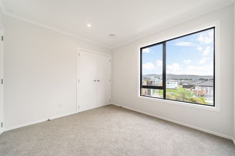 Photo of property in 4 Raeble Walkington Lane, Wallaceville, Upper Hutt, 5018