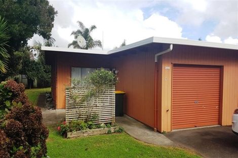 Photo of property in 1/66 Beach Road, Pahurehure, Papakura, 2113