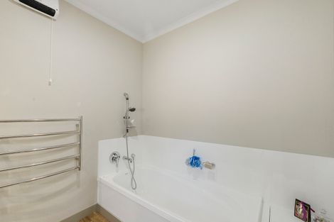Photo of property in 18 Grace Avenue, Leamington, Cambridge, 3432