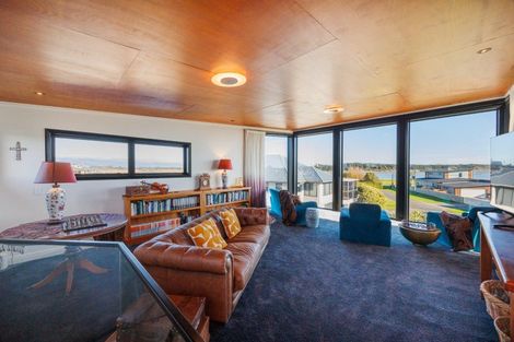Photo of property in 6 Dawson Street, Foxton Beach, Foxton, 4815