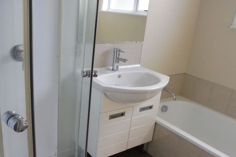 Photo of property in 3 Hutchison Crescent, Durie Hill, Whanganui, 4500