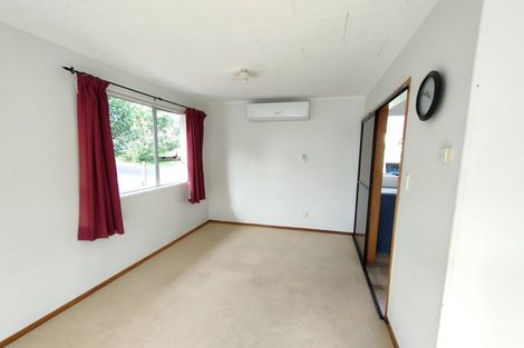 Photo of property in 104 Stanley Road, Glenfield, Auckland, 0629