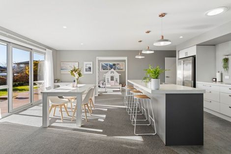 Photo of property in 27 Heathfield Drive, Mosgiel, 9024