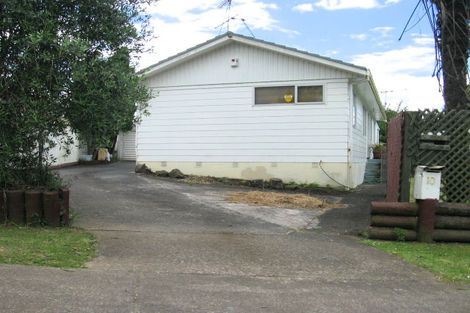 Photo of property in 10 Caringbah Drive, Papatoetoe, Auckland, 2025