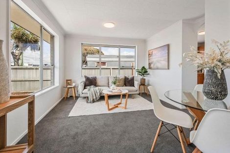 Photo of property in 1/150 Bowhill Road, New Brighton, Christchurch, 8083