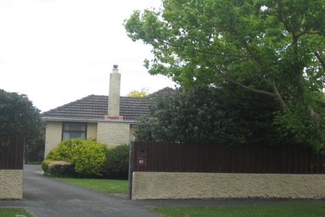 Photo of property in 16 Blossomdale Place, Bishopdale, Christchurch, 8053