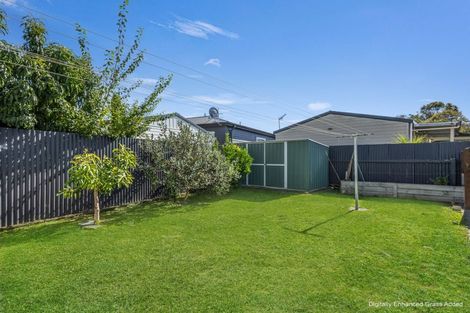 Photo of property in 1106 Caroline Road, Mayfair, Hastings, 4122