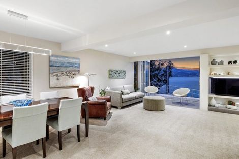 Photo of property in 34 Marine Parade, Macandrew Bay, Dunedin, 9014