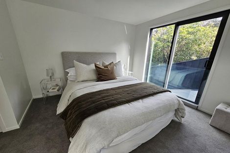 Photo of property in 16 Ara Toutouwai, Karori, Wellington, 6012