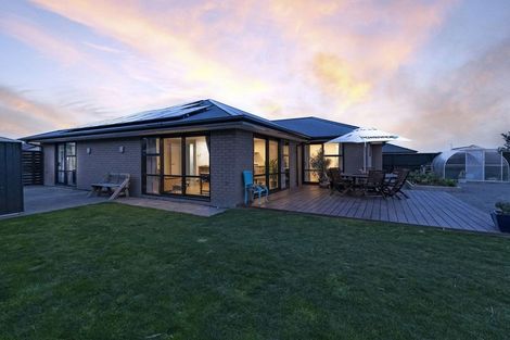 Photo of property in 15 Chimango Place, Rolleston, 7615