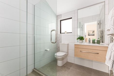 Photo of property in 4f Armour Avenue, Mount Victoria, Wellington, 6011