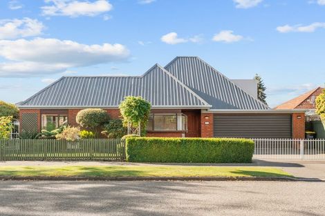 Photo of property in 26 Broadfell Avenue, Avonhead, Christchurch, 8042
