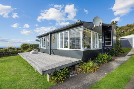 Photo of property in 3428 Pourerere Beach Road, Pourerere, Waipawa, 4271