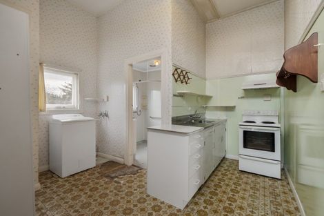 Photo of property in 79 Station Road, Marton, 4710