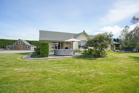 Photo of property in 38b Winton Lorneville Highway, Winton, 9781