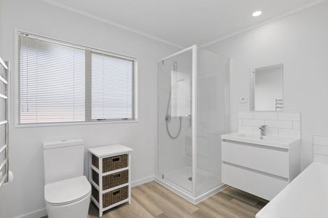 Photo of property in 3 Lemonwood Grove, Maungaraki, Lower Hutt, 5010