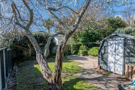 Photo of property in 5a Ngarara Road, Waikanae, 5036