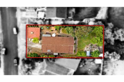 Photo of property in 60 Glenbervie Crescent, Massey, Auckland, 0614