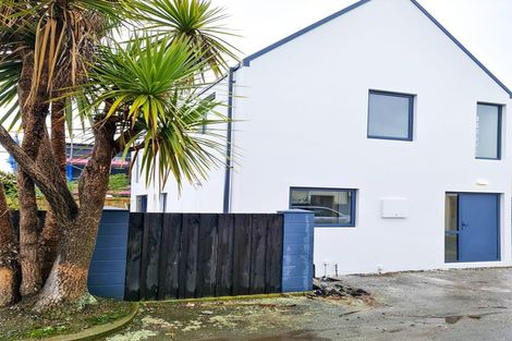 Photo of property in 2/10 Nova Place, Christchurch Central, Christchurch, 8011